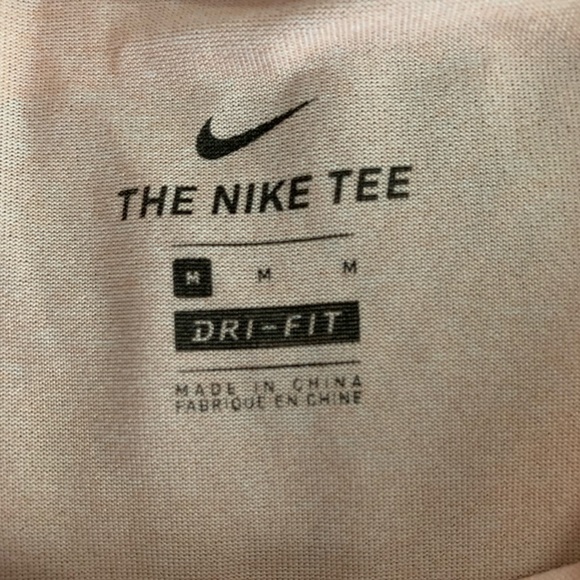 Nike Pink Dri-Fit Short Sleeve Tee Top Medium - Picture 3 of 3